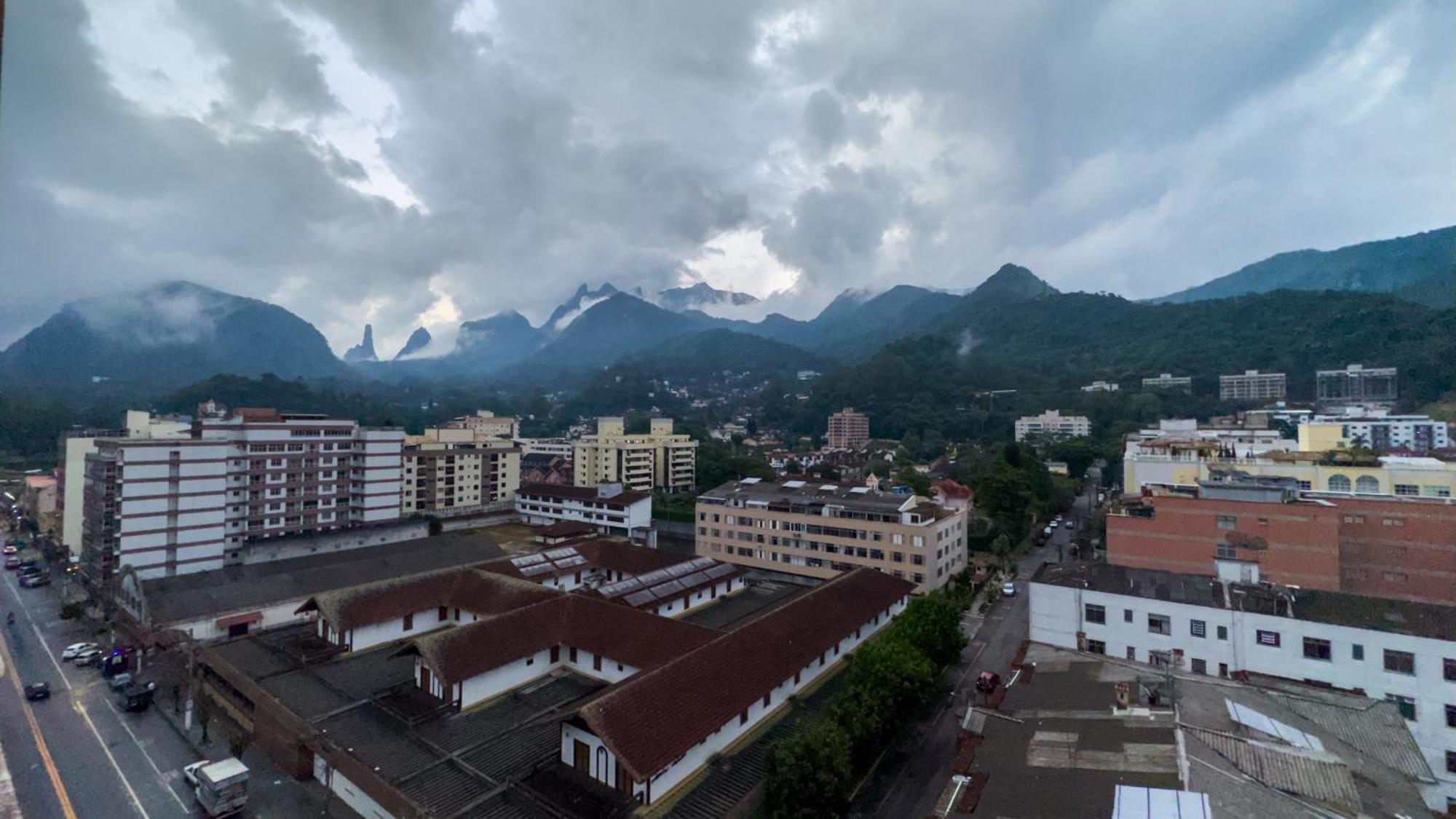 Loft Moderno E Charmoso Em Teresopolis - Alto Apartment Luaran gambar